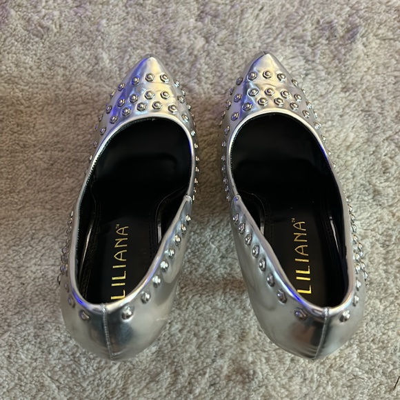 Liliana Heels - Picture 5 of 9
